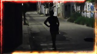 una puta que le encanta que se la metan en el culo y no dejen de cojerselo , hace que su macho no pare de acabarle adentro del culo