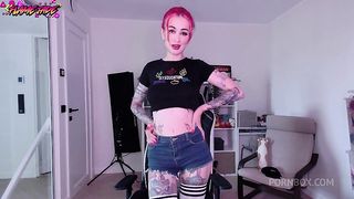 Worship my body, stay with me