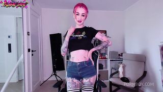 Worship my body, stay with me