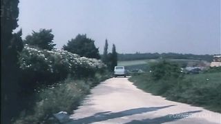 2 VINTAGE SCENES: A LESBO 4SOME AND AN ORGY WITH 3 WOMEN AND 2 MEN