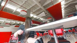 En Publico es Tremenda Puta Madrastra Latina Acepta El Reto Y Sale Con Su Hijastro a Exhibirse