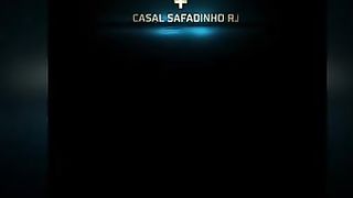 Dei pro meu namorado no banheiro da balada