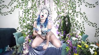 Sensational New Elf Cosplay - So HOT... Can You Handle Watching This?