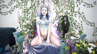 Sensational New Elf Cosplay - So HOT... Can You Handle Watching This?