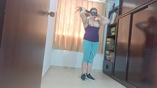 Madrastra Sola En Casa Se Graba El Camel Para Su hijastro en la Universidad