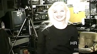 How Women With Hairy Pussies Had Sex in the Italian 90s #6 - Sex intrigue in decent families!