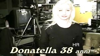 How Women With Hairy Pussies Had Sex in the Italian 90s #6 - Sex intrigue in decent families!