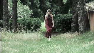 2 SCENES: Rocco Siffredi fucks 2 vintage beauties and Moana Pozzi fucks in the park