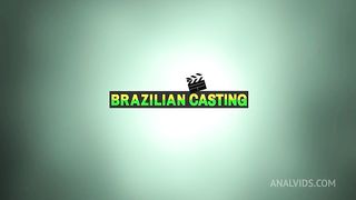 A Patroa chamou o seu pedido e uma ordem mas que surpresa me deu ate cuzinho ela estava carente.