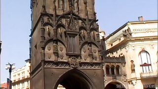 Jessica May And Carrie Cruise Share A Hot Guys Cock In Old Porn Movie