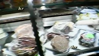 Amazing Unedited Italian Amateur Porn #9 - Stories of Italian housewives!