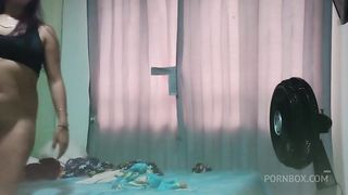 my neighjbor eats my pussy so good then i ride him and made him cum so fast