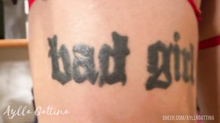 Toquei uma no violao pra essa travesti gostosa Gaby Ferraz