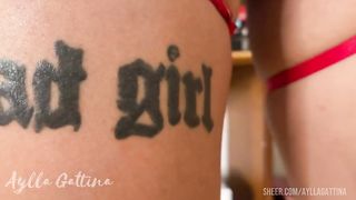 Toquei uma no violao pra essa travesti gostosa Gaby Ferraz