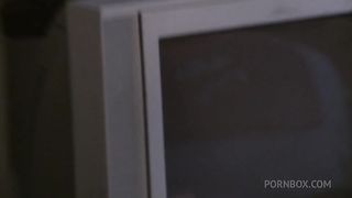 Celeste Star And Nikki Coxxx In Reality Tv Sex Show!