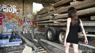 Entrepot Exhib 2 pour Lety Howl