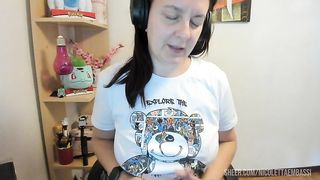 Dancing and masturbating with a pair of expensive Bose headphones