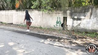 DEPOIS DA MINHA CORRIDA MATINAL, EU SENTEI PRA UM DESCONHECIDO