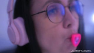 Lewd man fucks in ass his wife's, and she gets cum in mouth.