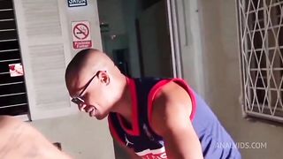 Dinnigata com pauzudo no hostel levando no cu