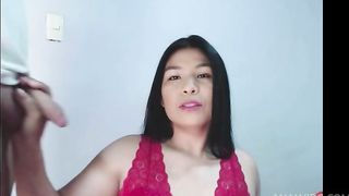 Venuslatina2 -gran follada en casa de mi prima me llenan la cara de leche