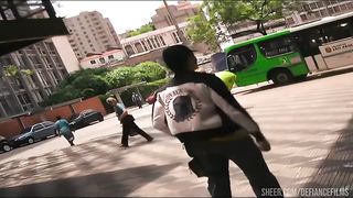 BARE BACK MOUNT HIM - Andrea Mel