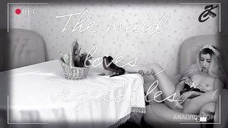The maid loves vegetables