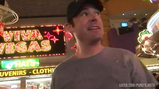 Couple fucks in Las Vegas