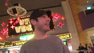 Couple fucks in Las Vegas