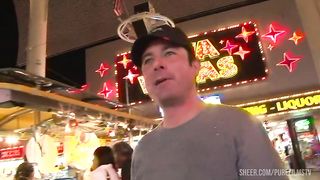 Couple fucks in Las Vegas