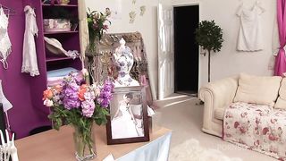 Wendy Wonders Is Helping Sharon Pink Get Ready For Her Wedding With A 3 Way