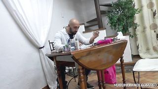 NiF HD - Pauline at Gyneco