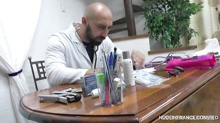 NiF HD - Pauline at Gyneco