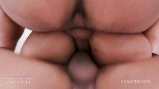 Big ass gym trainer Victoria Beatriz fucks four big studs with double anal penetration