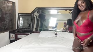 DOIS AMIGOS NOVINHO FODENDO GOSTOSO A PRETA GOSTOSA