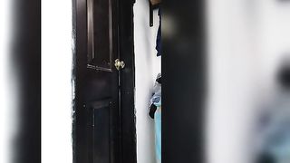 i almost pee so i enter the bathroom and my roommate ended fucking me