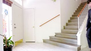 Call girl does backdoor action dressed as velma for client
