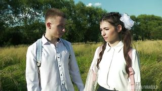 Very Small 18yo Schoolgirl with Body Weight of Only 35 kilograms Fucks in Anal with her Friend VG099