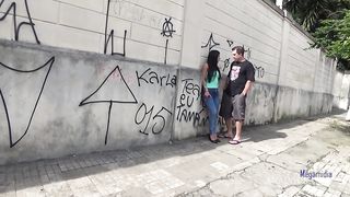 Horn invites stranger on the street to fuck his wife, and he watches