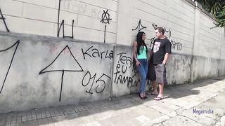 Horn invites stranger on the street to fuck his wife, and he watches