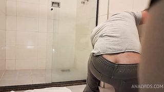 Seduzindo encanador ate ele nao resistir