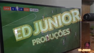 A SANTISTA MA SANTOS VAI ASSISTIR AO JOGO NA CASADO DO CORINTHIANO ED JUNIOR E DAR O CU PRA ELE SEM CAMISINHA