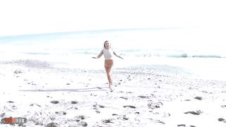 Pretty young romanian Nicole Pearl slut assfucked on the beach