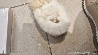 In the shoe shop we try on all the slippers