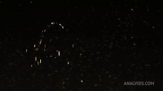 Full sexy wife is desperate for sex satisfaction from her husband's friend