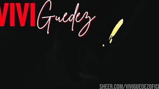 With his legs open, he rode the dick and even asked the cocksucker to punch his ass hard until he smeared it all over his face.