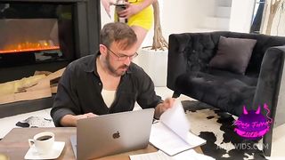 Que buenas chambas hace mi marido...