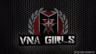 Oriental MILF Maxine X Uses Her Machine Dildo On Busty Janessa Jordan!