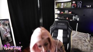 Suck on my toes, cum on my asshole