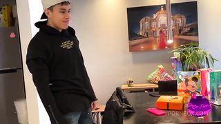 Follando con mi sobrino.